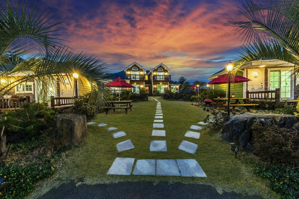 Jubilee Chalet Seogwipo Dış mekan fotoğraf